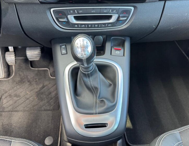 Renault Scénic MPV 1,2 l 97 kw
