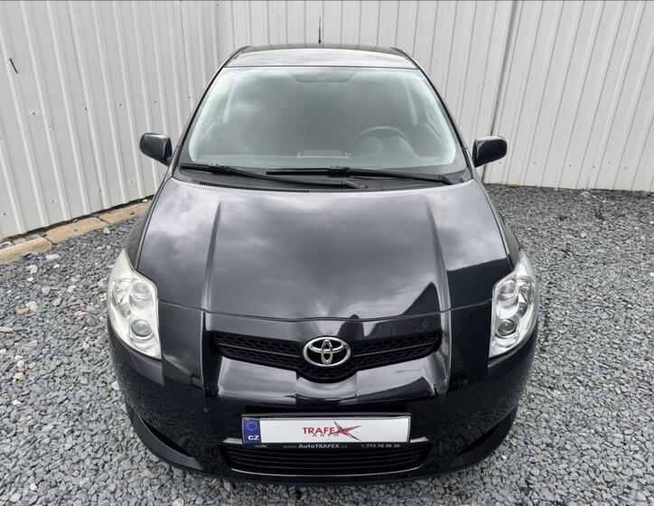 Toyota Auris 6
