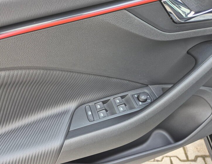 Škoda Scala Hatchback 1,5 l 110 kw