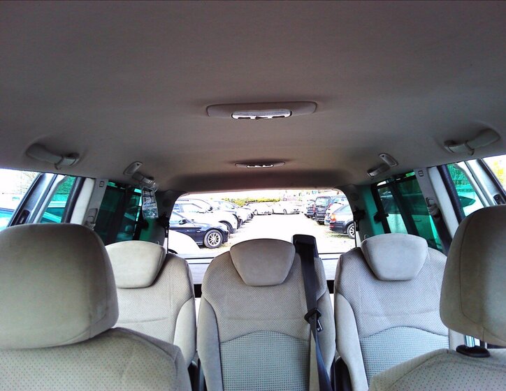 Peugeot 807 MPV 2,0 l 100 kw