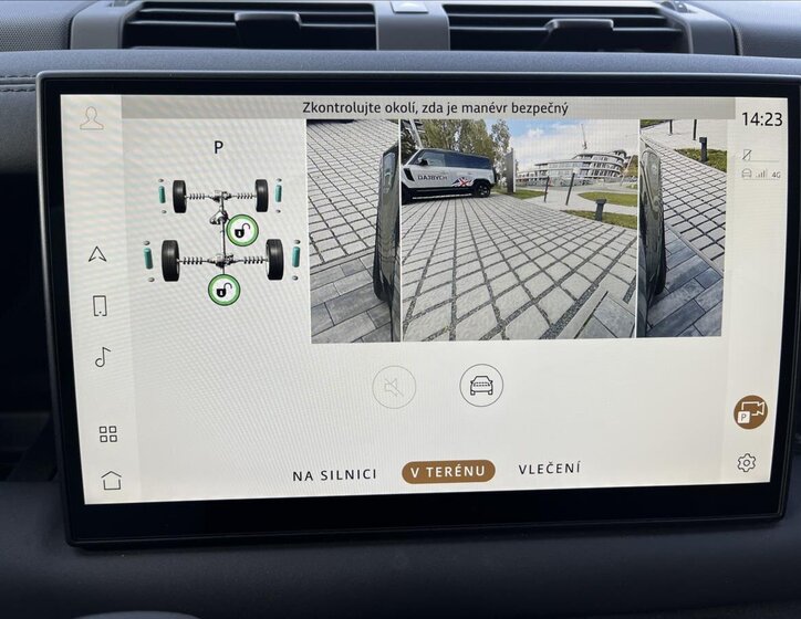 Land Rover Defender SUV 3,0 l 147 kw