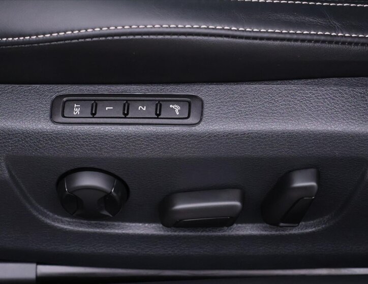 Škoda Superb Kombi 2,0 l 110 kw