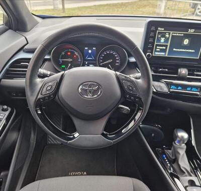 Toyota C-HR 15