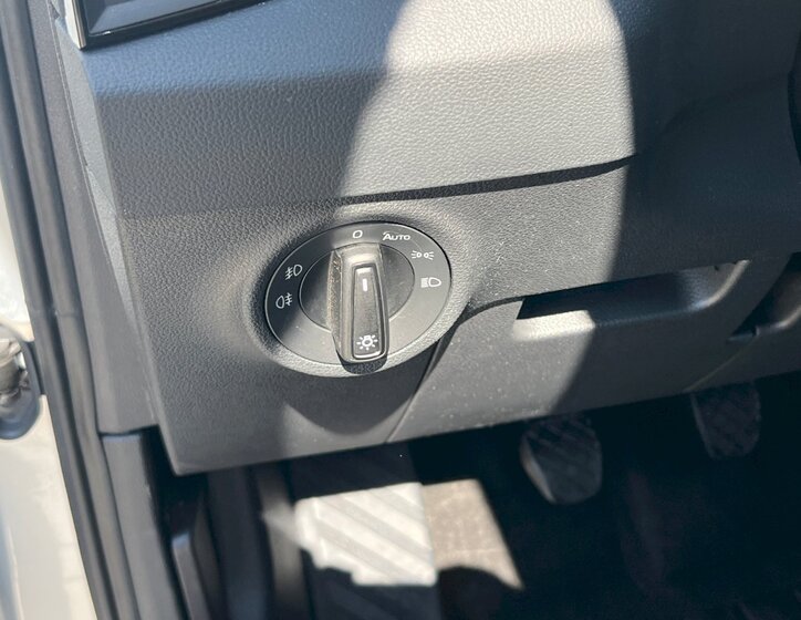 Škoda Karoq Hatchback 1,5 l 110 kw