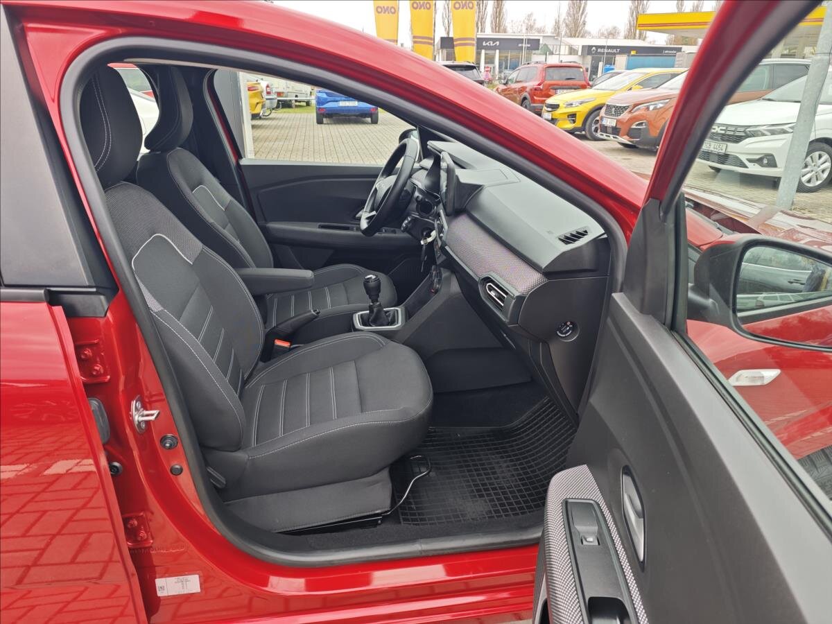 Dacia Sandero Hatchback 999,0 67 kw