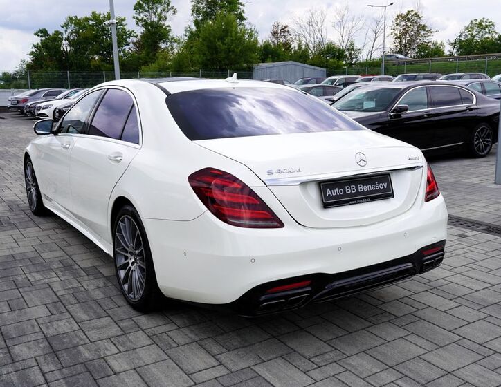 Mercedes-Benz Třídy S 7