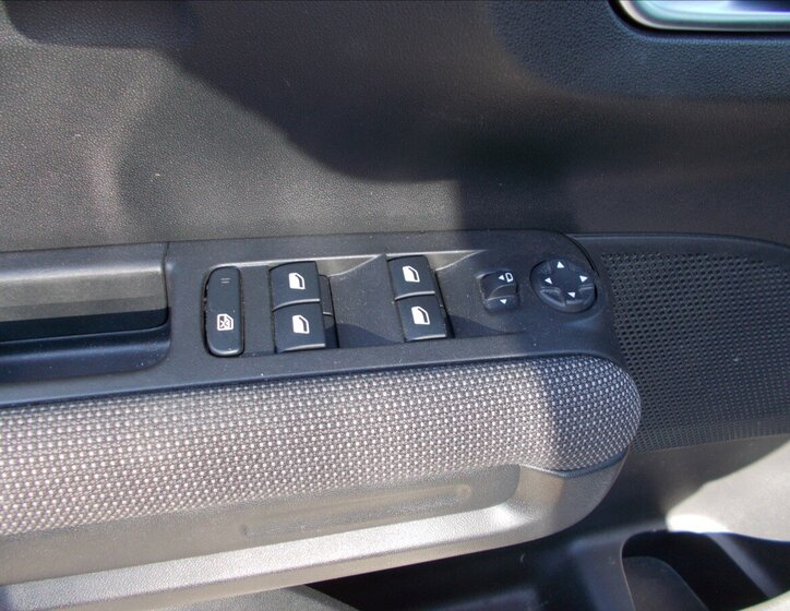 Citroën C3 Aircross SUV / Terénní 1,2 l 81 kw