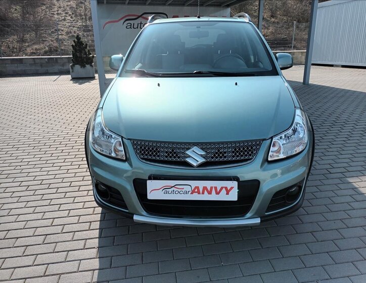 Suzuki SX4 Hatchback 1,6 l 88 kw