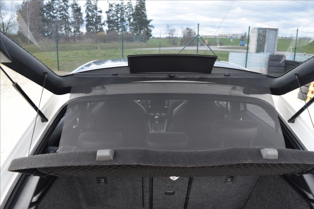 Škoda Octavia Sedan / Limuzína 2,0 l 135 kw