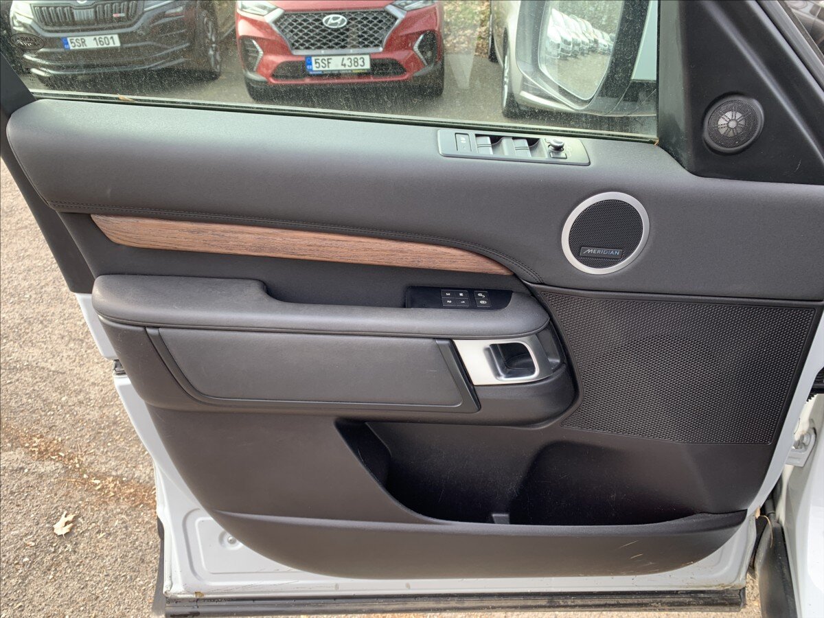 Land Rover Discovery SUV / Terénní 3,0 l 190 kw