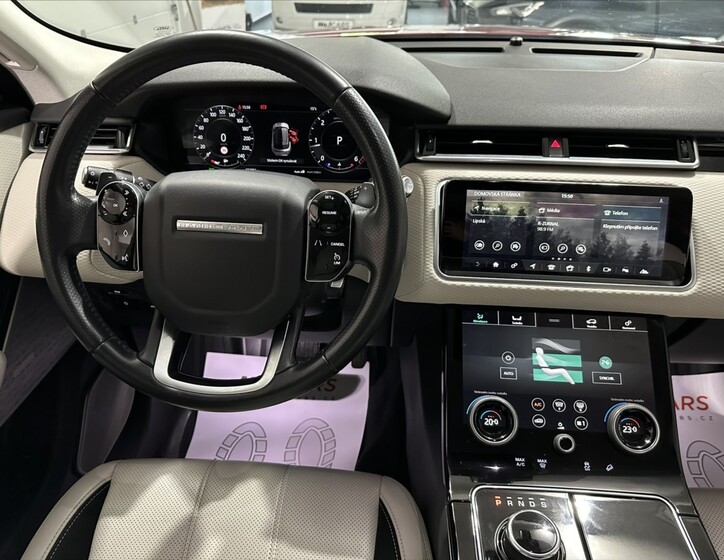 Land Rover Range Rover Velar 17