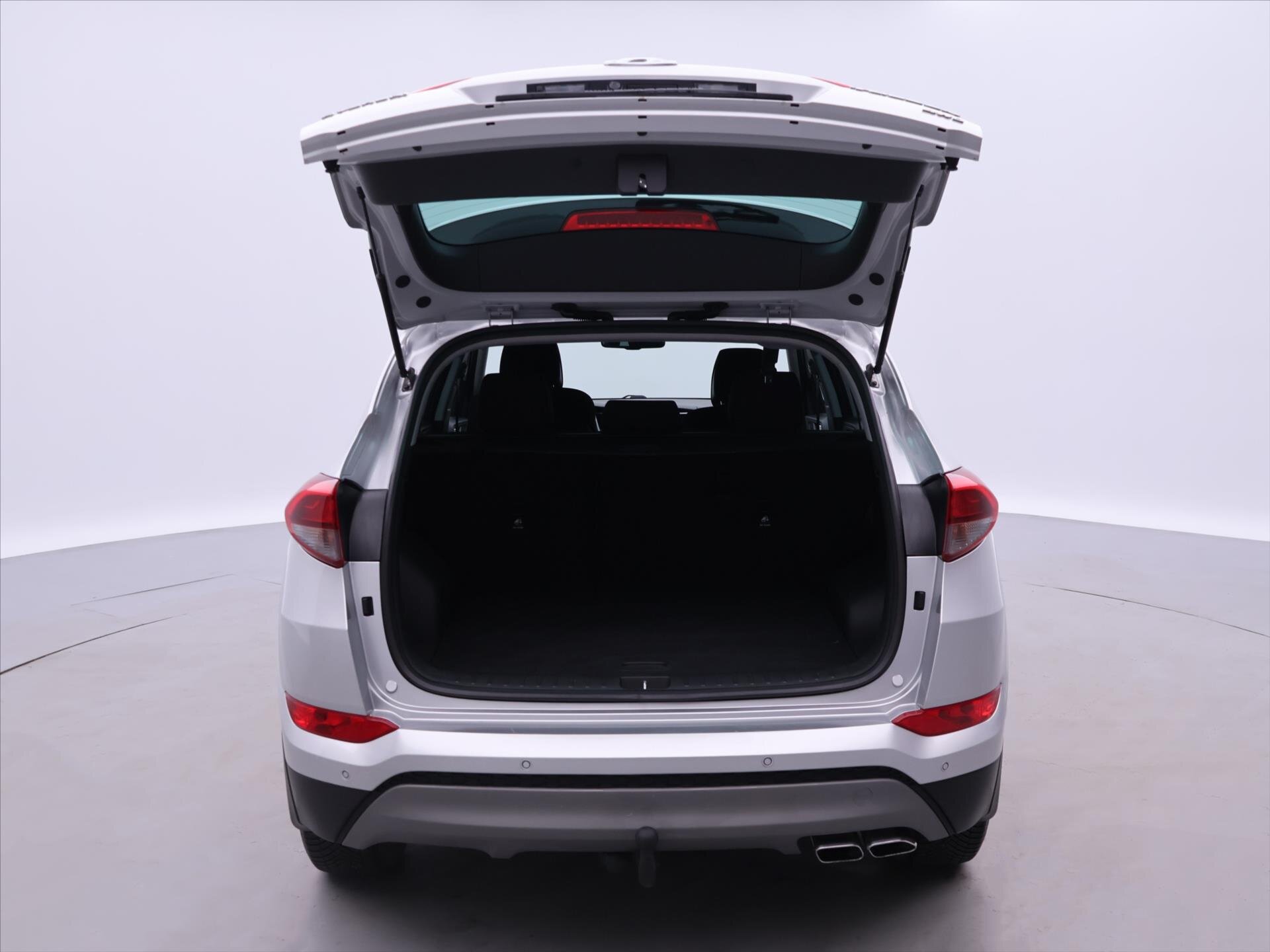 Hyundai Tucson SUV 2,0 l 100 kw