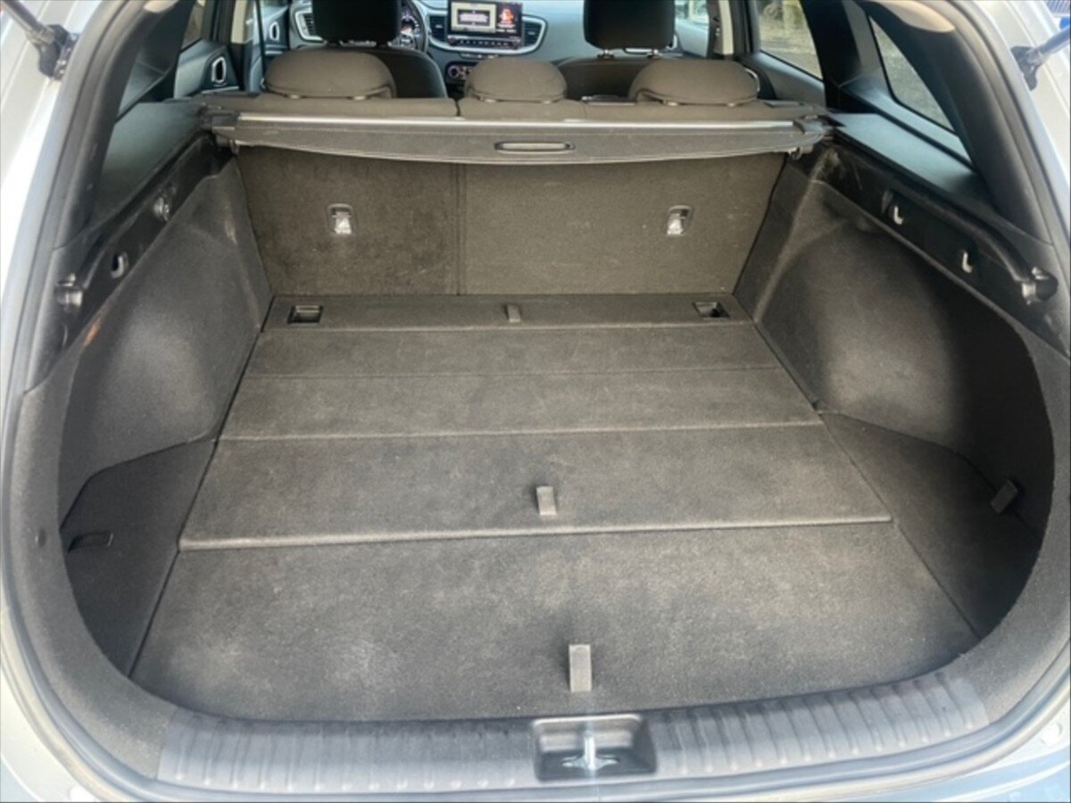 KIA Ceed Kombi 1,5 l 117 kw