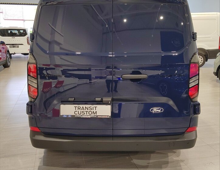 Ford Transit Custom Skříň 2,0 l 100 kw