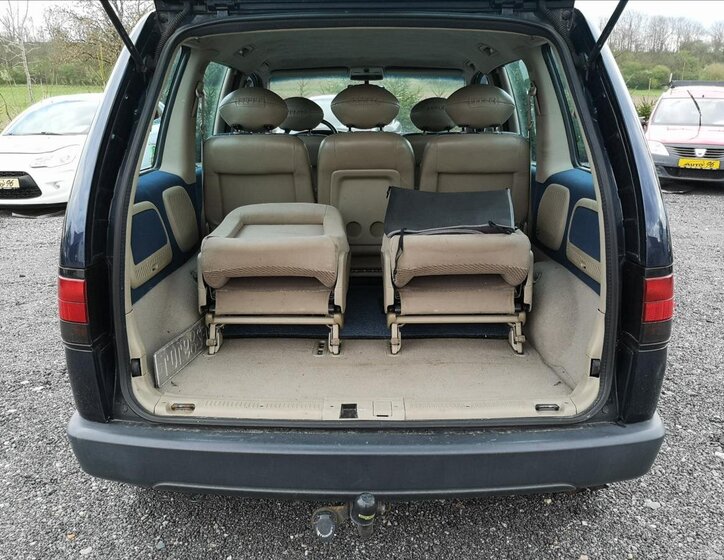 Peugeot 806 Kombi 2,1 l 80 kw
