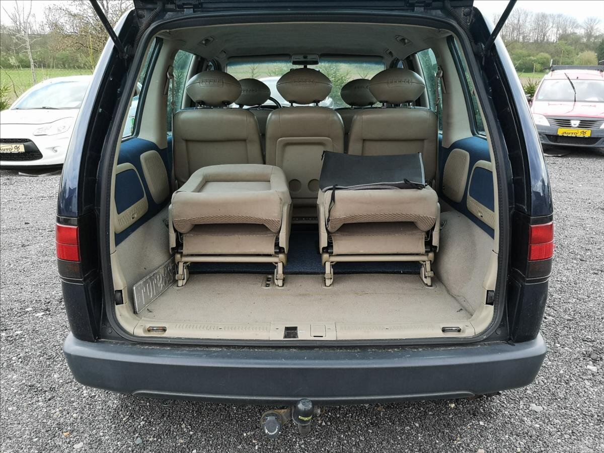 Peugeot 806 Kombi 2,1 l 80 kw