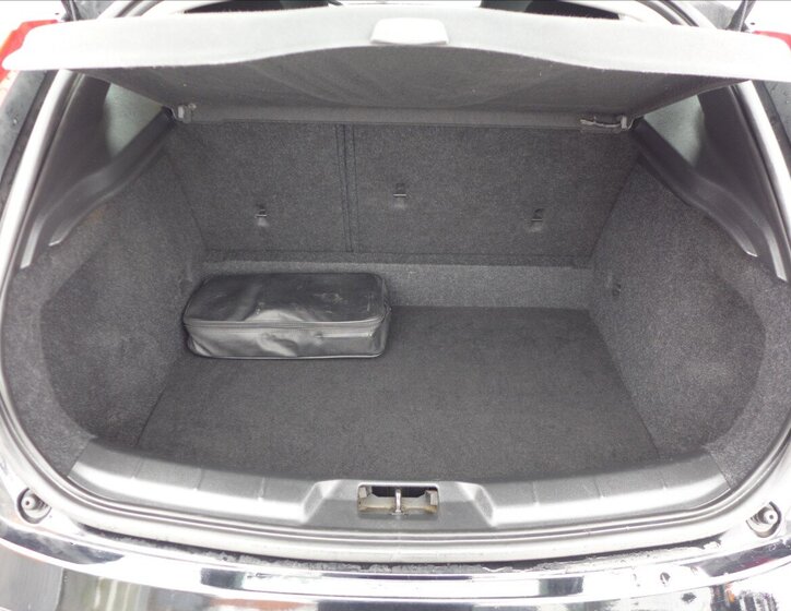 Volvo V40 Hatchback 1,6 l 84 kw