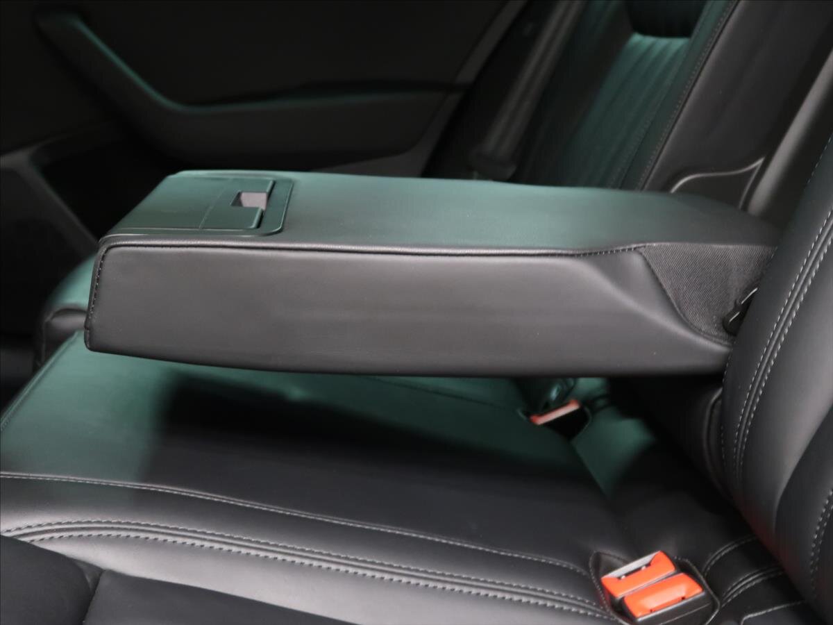 Škoda Superb Kombi 2,0 l 140 kw