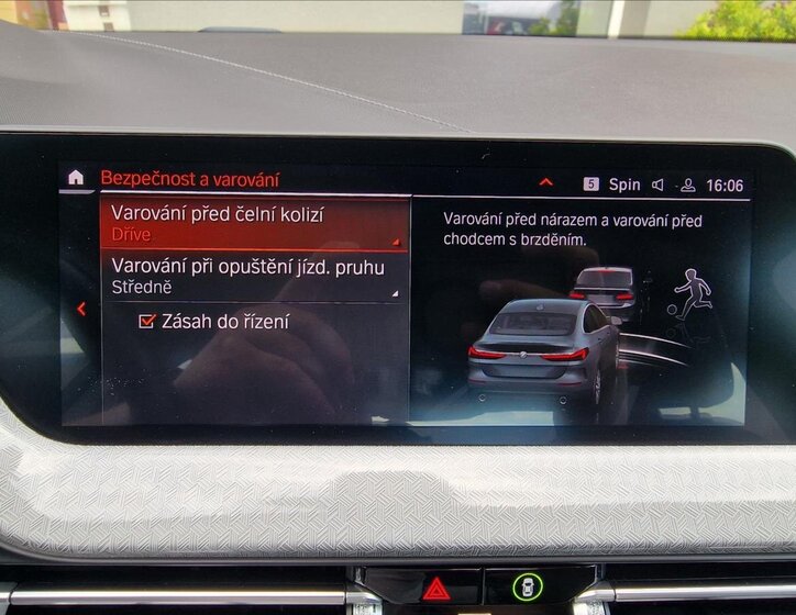 BMW Řada 2 Sedan / Limuzína 2,0 l 110 kw