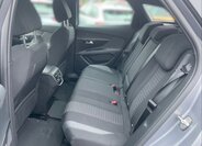 Peugeot 3008 SUV 1,2 l 96 kw