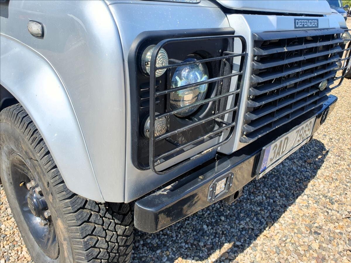 Land Rover Defender Ostatní 2,5 l 90 kw