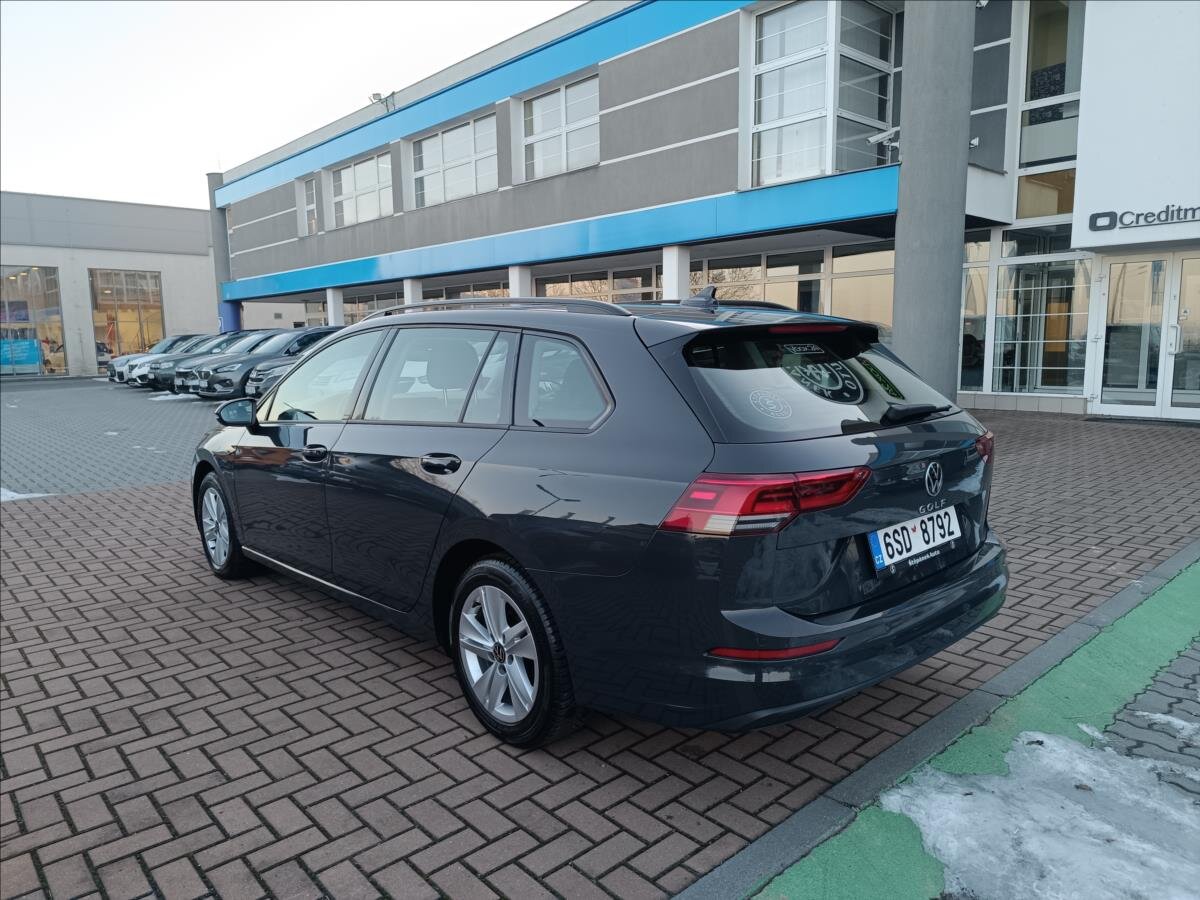 Volkswagen Golf Kombi 1,5 l 96 kw