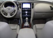 Infiniti QX70 SUV / Terénní 3,0 l 175 kw