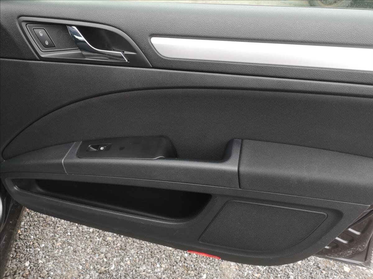 Škoda Superb Sedan / Limuzína 2,0 l 147 kw