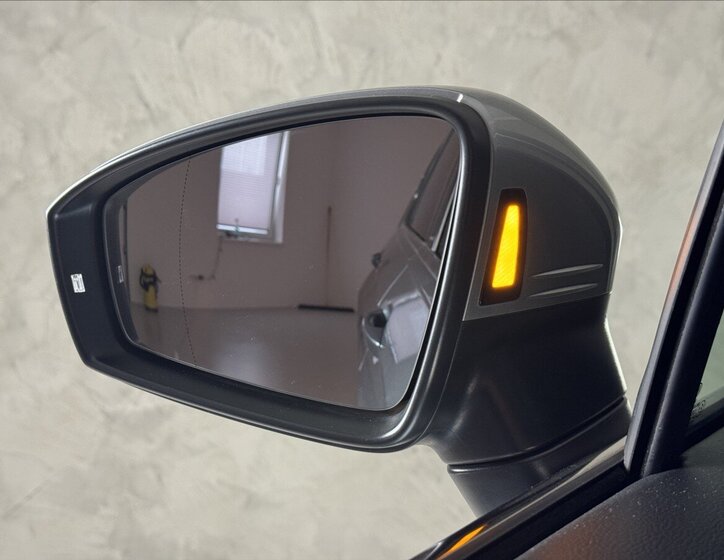 Volkswagen Tiguan Allspace SUV / Terénní 2,0 l 110 kw