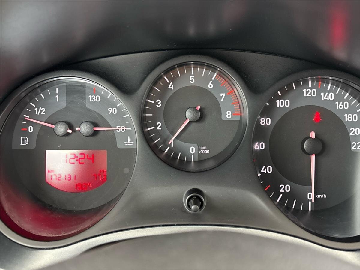 Seat Leon Hatchback 1,4 l 63 kw