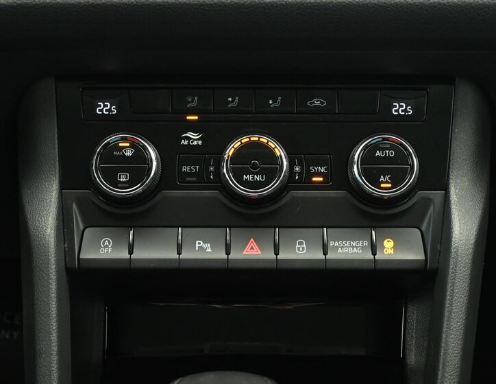 Škoda Kodiaq SUV / Terénní 1,5 l 110 kw