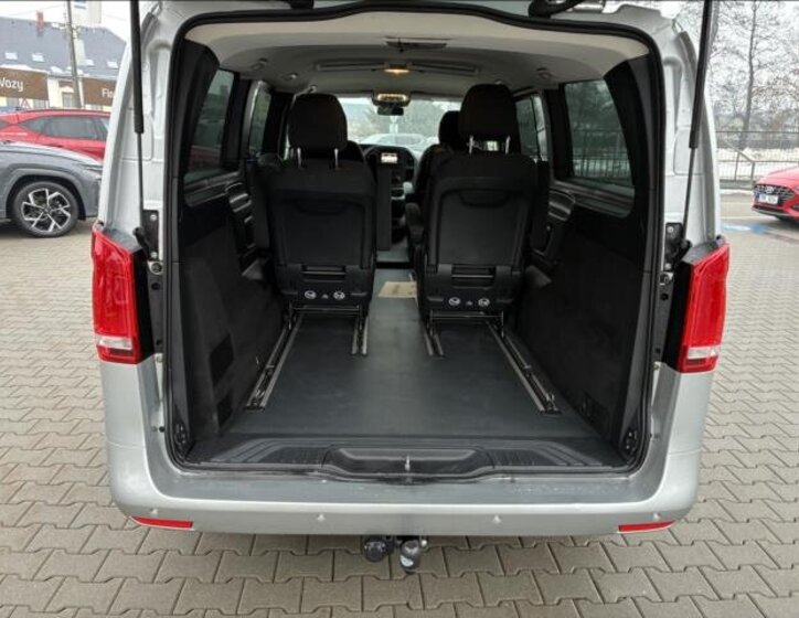 Mercedes-Benz Vito MPV 2,0 l 120 kw