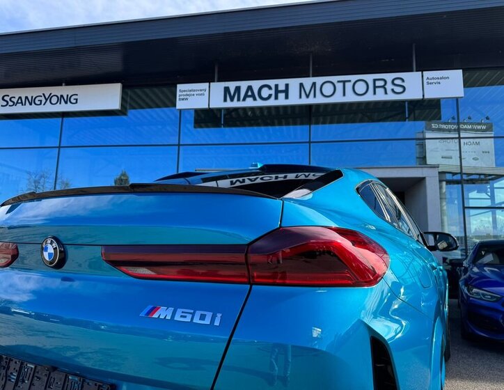 BMW X6 SUV / Terénní 4,4 l 390 kw