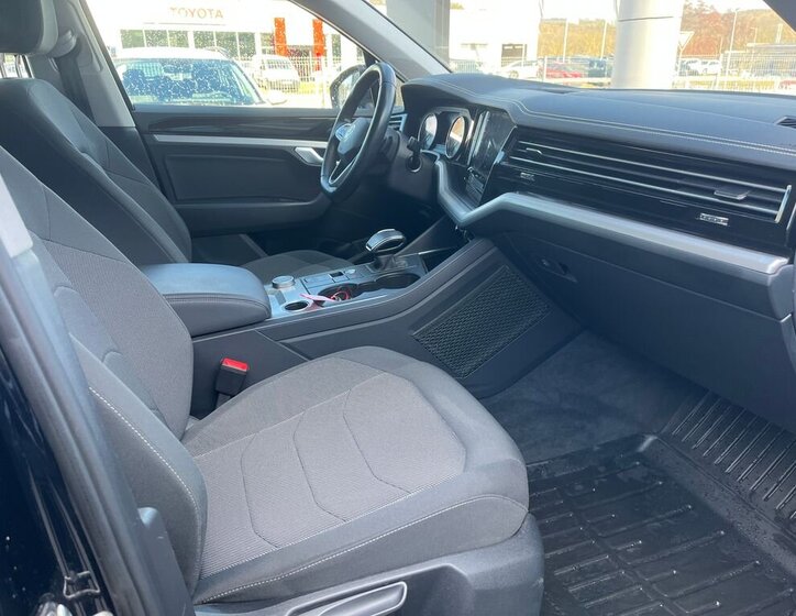 Volkswagen Touareg SUV / Terénní 3,0 l 170 kw