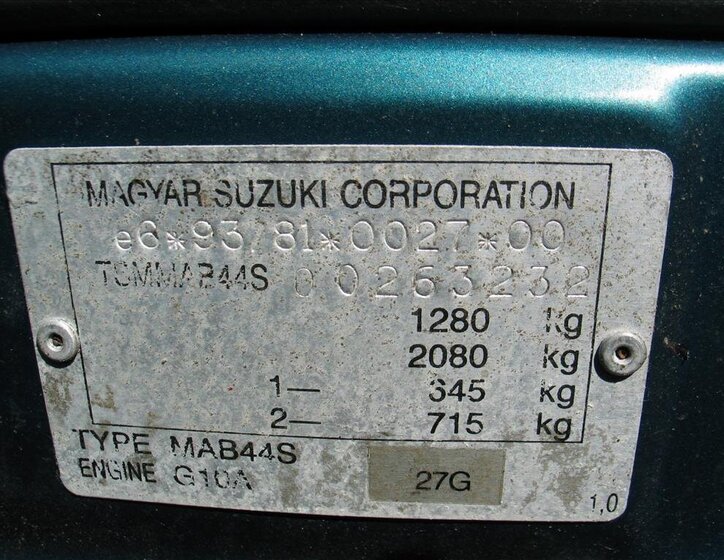 Suzuki Swift Hatchback 993,0 39 kw