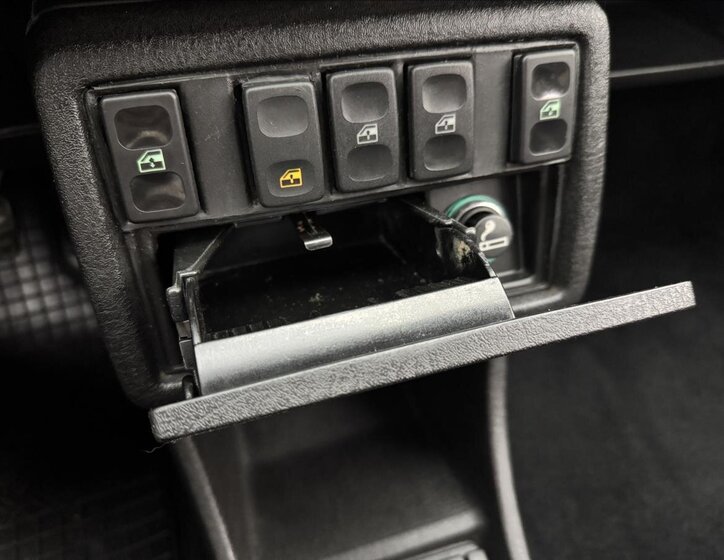 Volkswagen Golf Sedan / Limuzína 1,8 l 79 kw