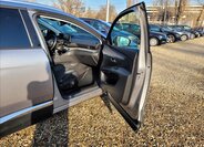 Peugeot 5008 SUV 1,5 l 96 kw