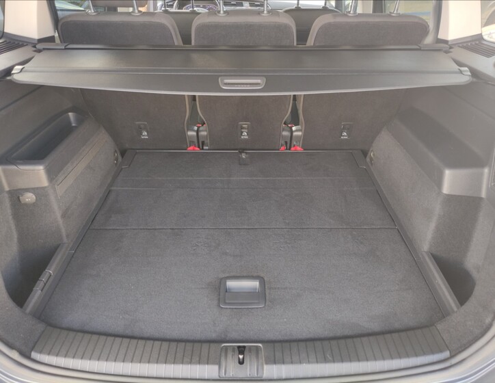 Volkswagen Touran 23