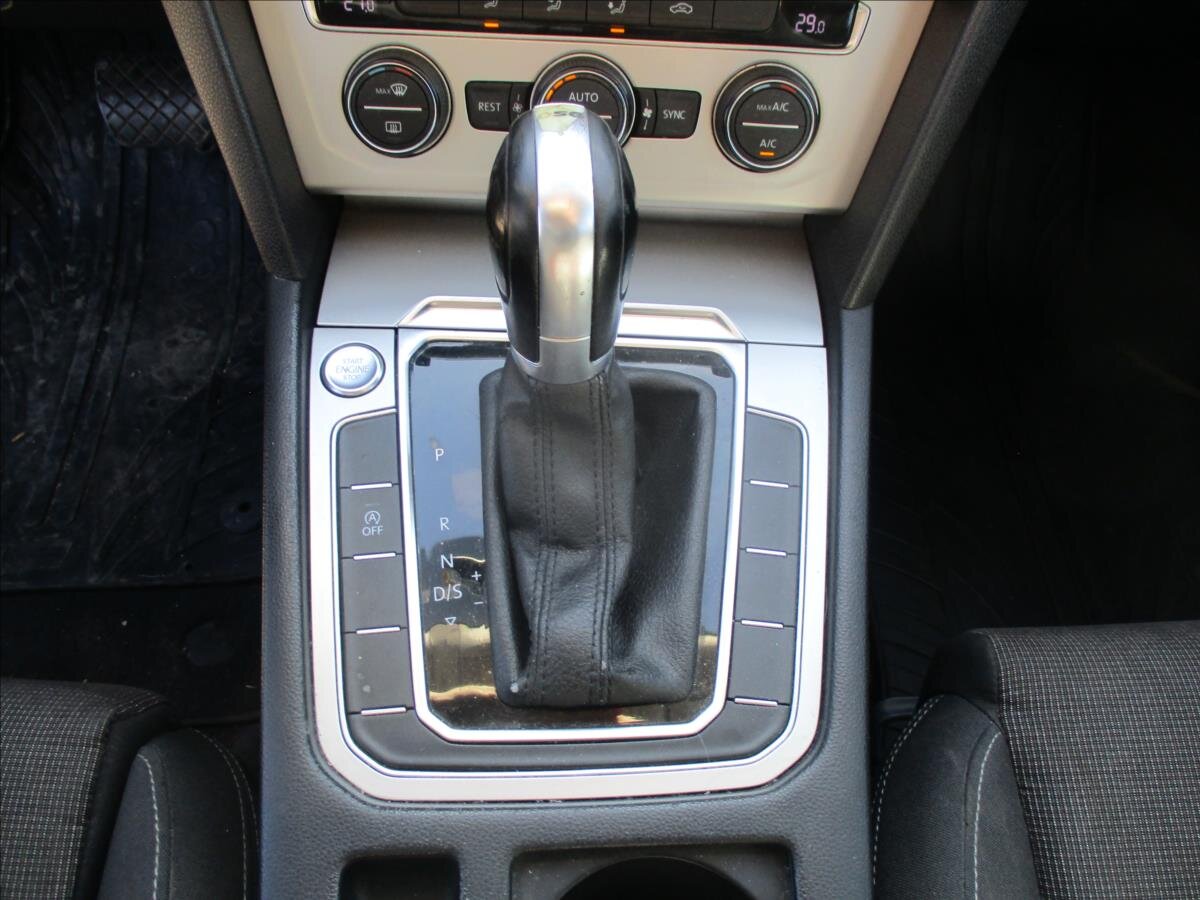 Volkswagen Passat Kombi 2,0 l 110 kw