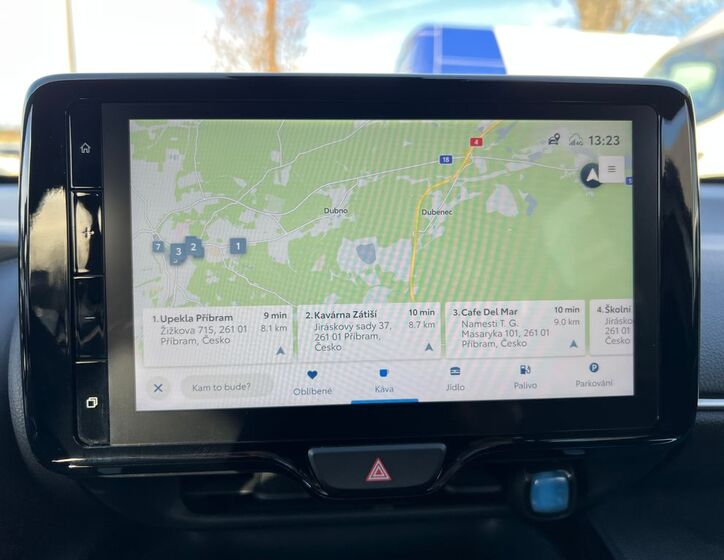 Toyota Yaris Cross 14