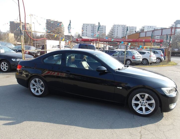 BMW Řada 3 Kupé 2,0 l 125 kw