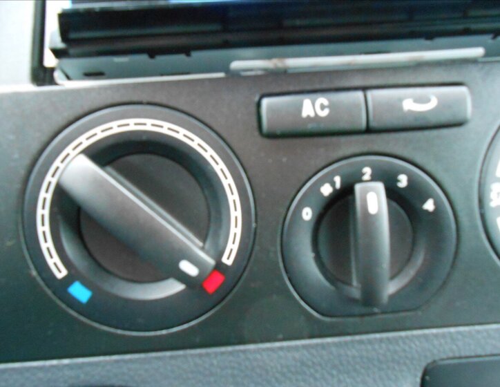 Volkswagen Multivan 18