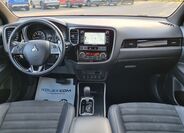 Mitsubishi Outlander 13