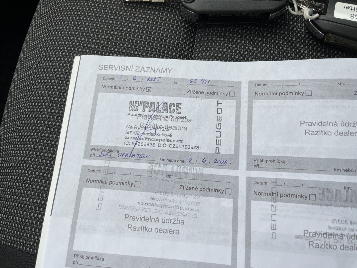 Peugeot Rifter Sedan / Limuzína 1,5 l 75 kw