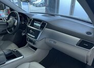 Mercedes-Benz Třídy M SUV 3,0 l 190 kw