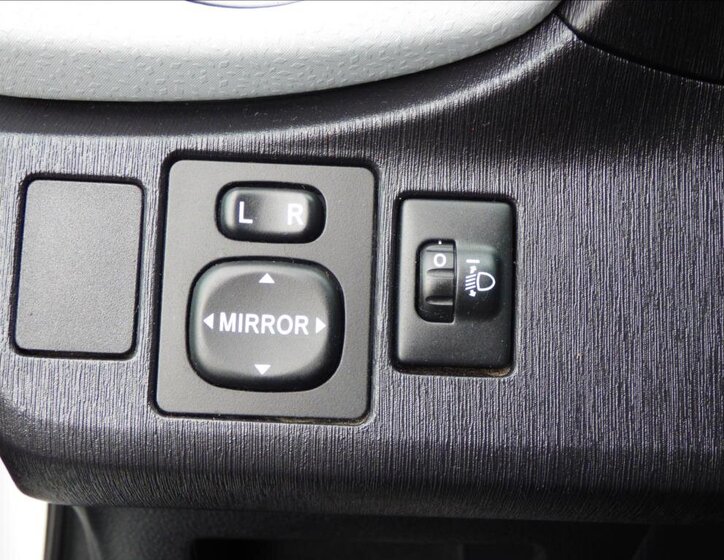 Toyota Yaris Hatchback 1,5 l 55 kw