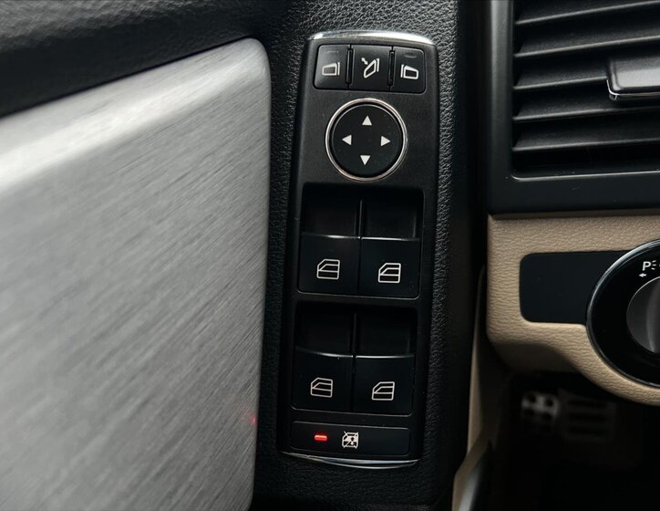 Mercedes-Benz GLK 24