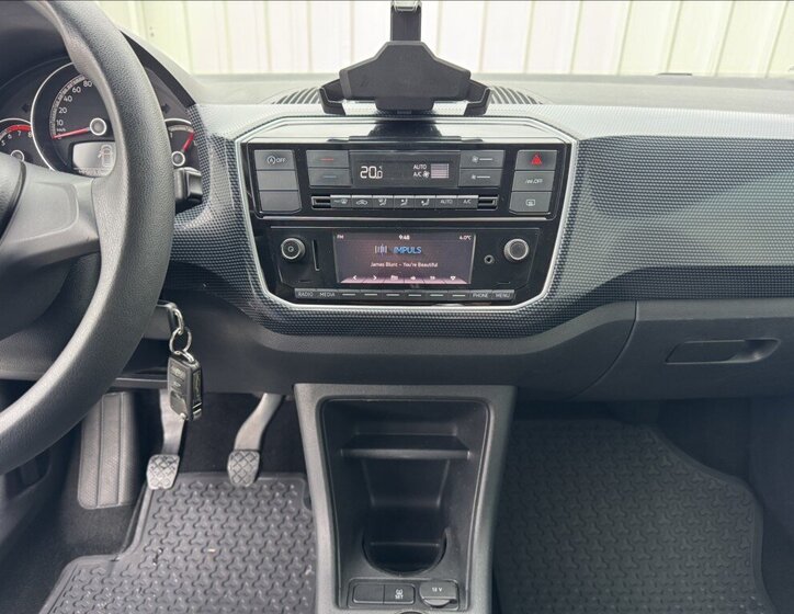 Volkswagen up! Hatchback 999,0 50 kw