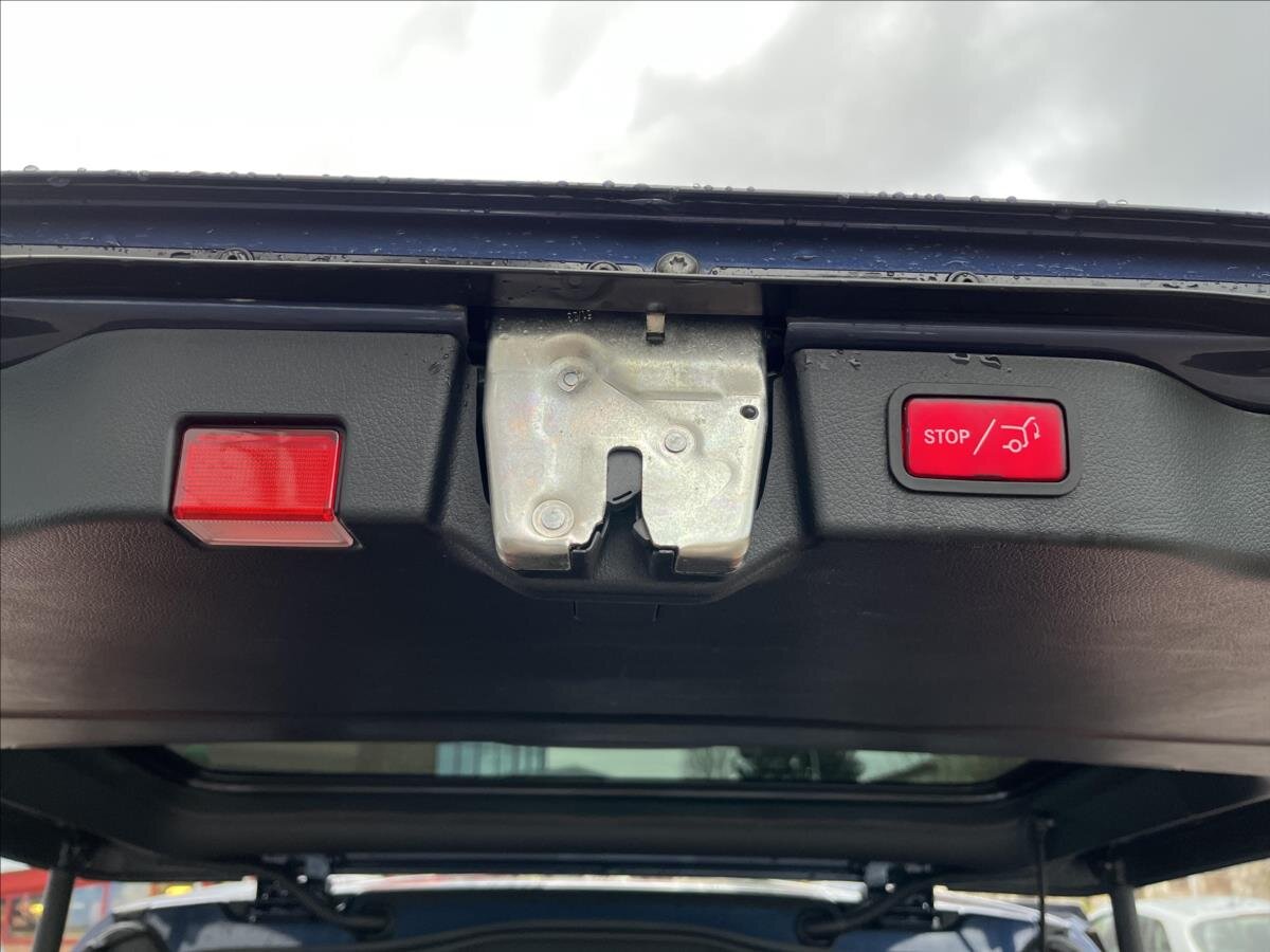 Mercedes-Benz Třídy V MPV 2,0 l 174 kw