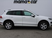 Volkswagen Touareg 8